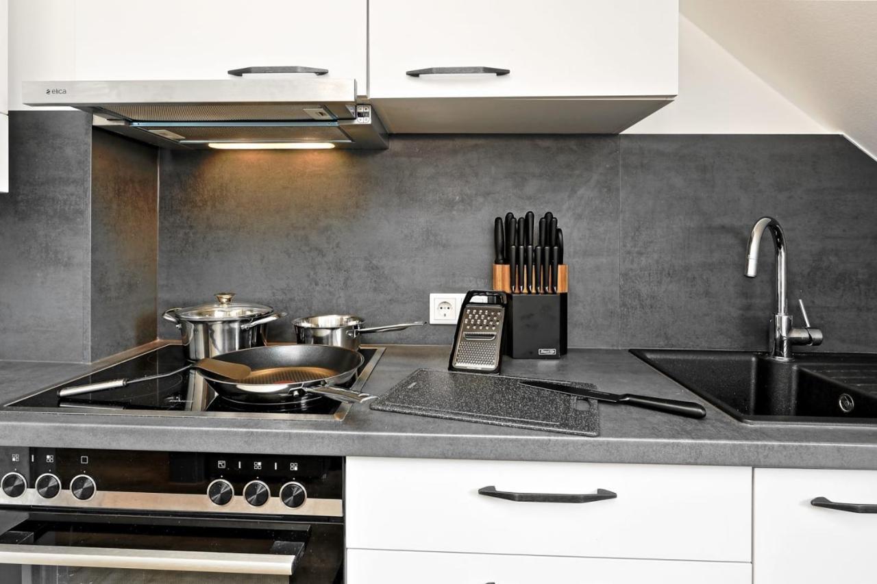 Near Messe! - Stay&Dream - 50Qm - City - Kitchen - Netflix クレーフェルト エクステリア 写真