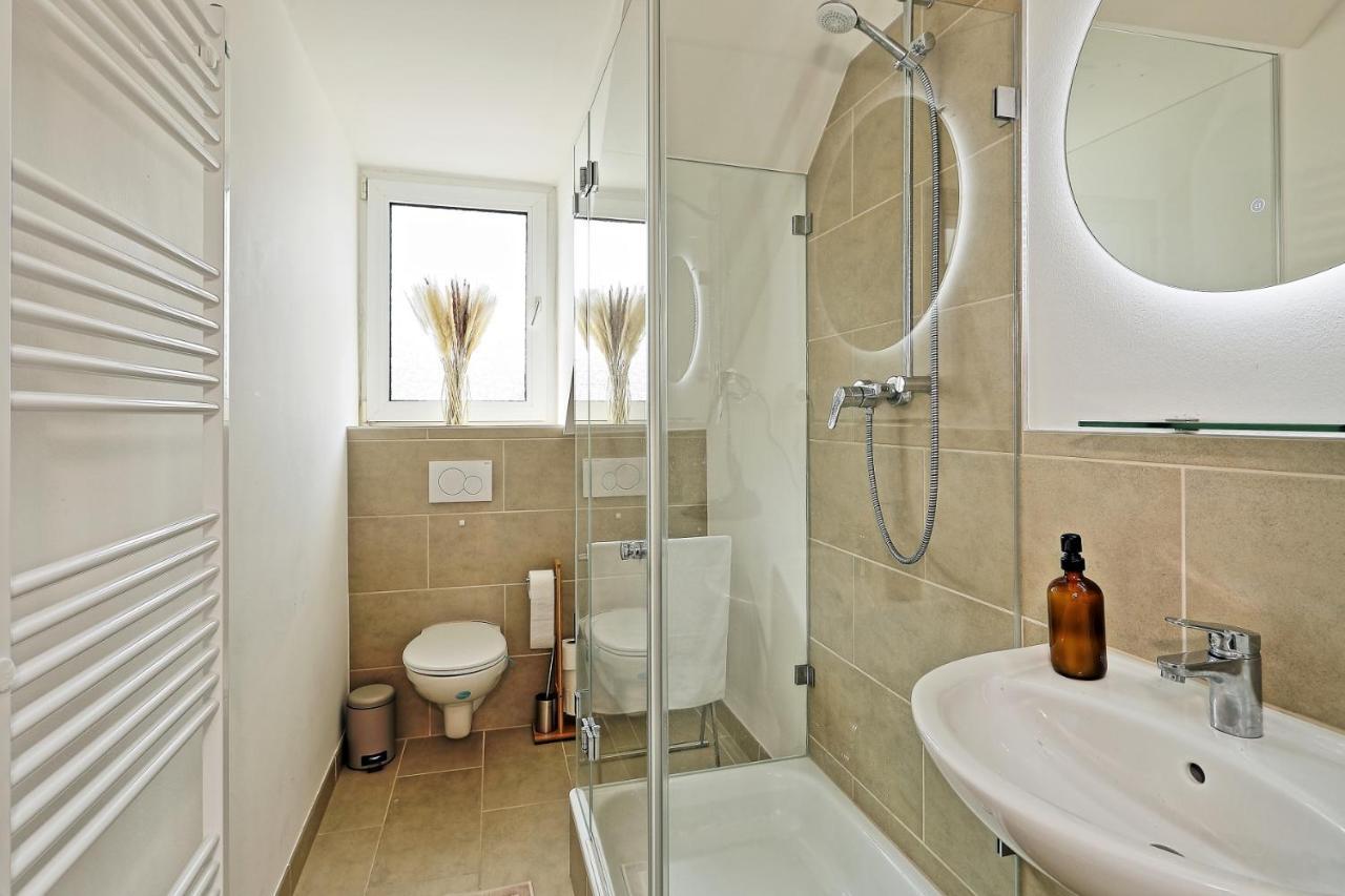 Near Messe! - Stay&Dream - 50Qm - City - Kitchen - Netflix クレーフェルト エクステリア 写真
